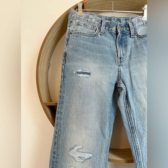 Old Navy Loose Fit Distressed Denim - Picture 4 of 5